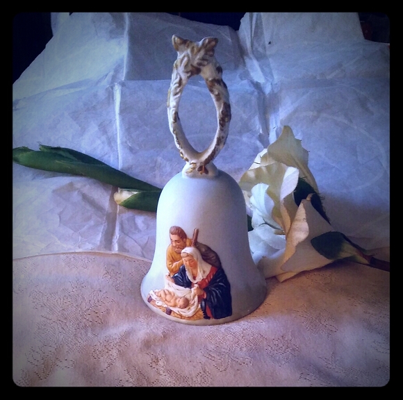 Vintage Roman RR Bisque Porcelain Christmas Bell - Picture 1 of 8